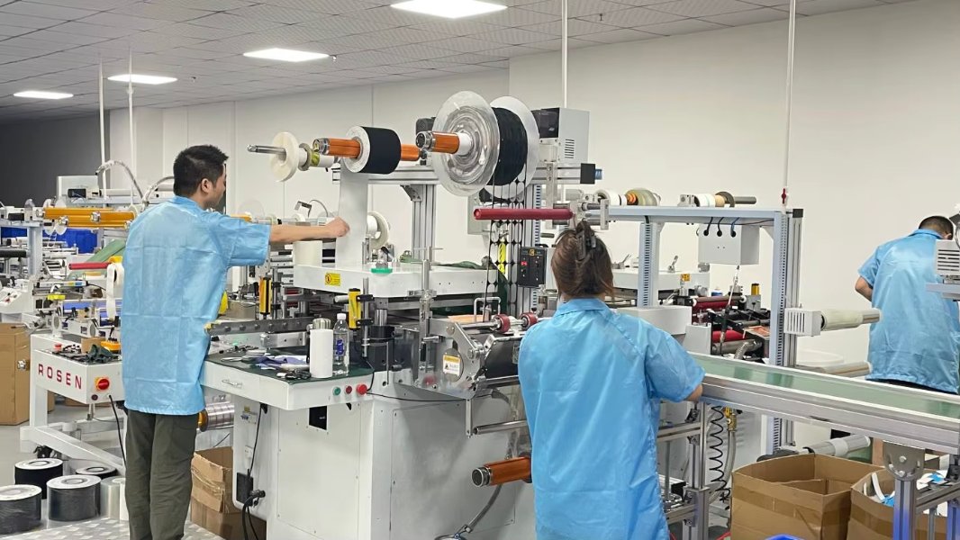 Rotary die-cutting workshop – MedZen factory
