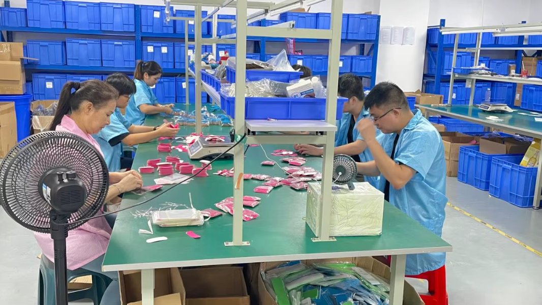 Packing & final inspection – MedZen factory